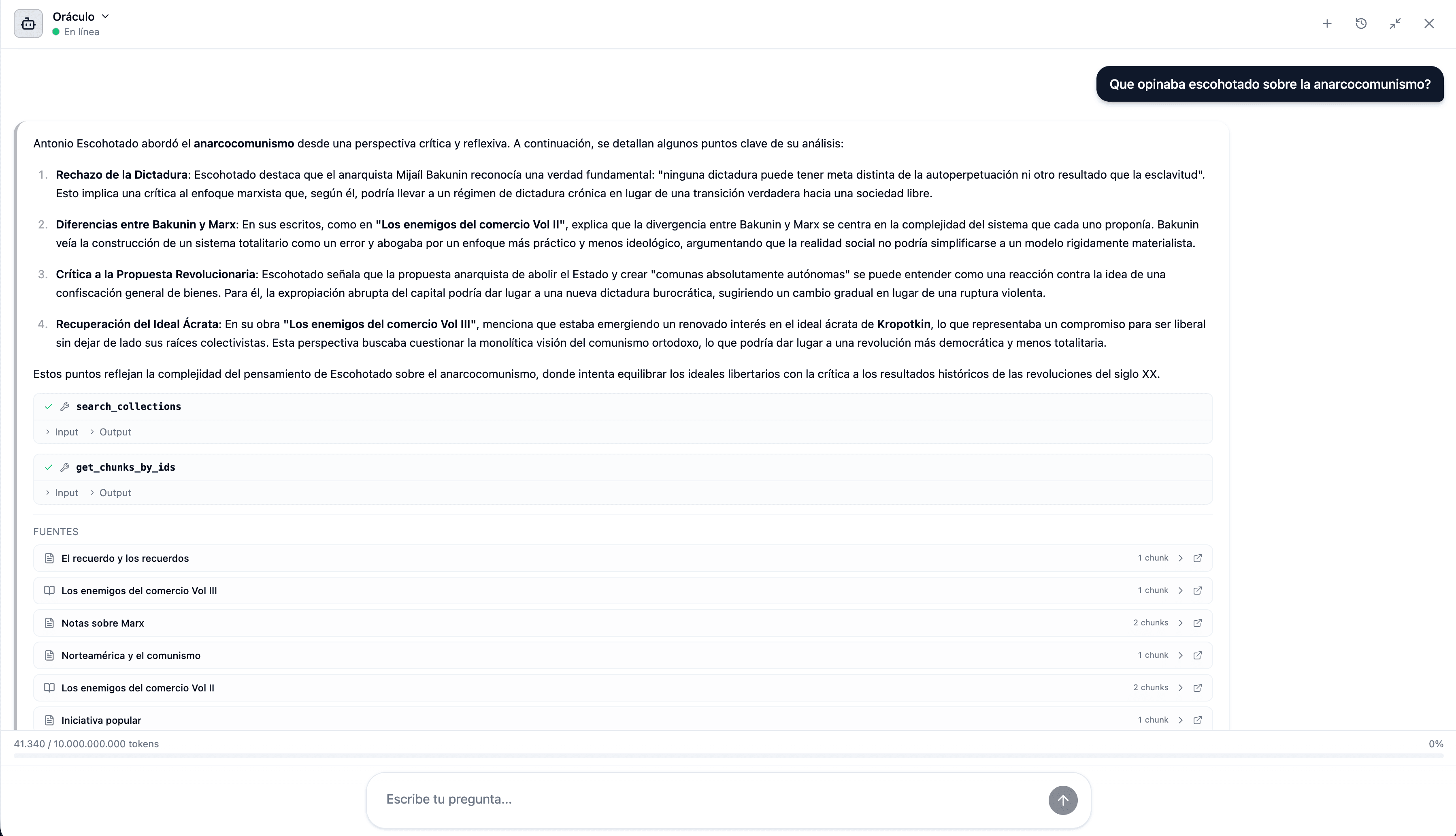 El Oráculo respondiendo qué opinaba Escohotado sobre el anarcocomunismo, con las herramientas de búsqueda utilizadas y la lista de fuentes citadas